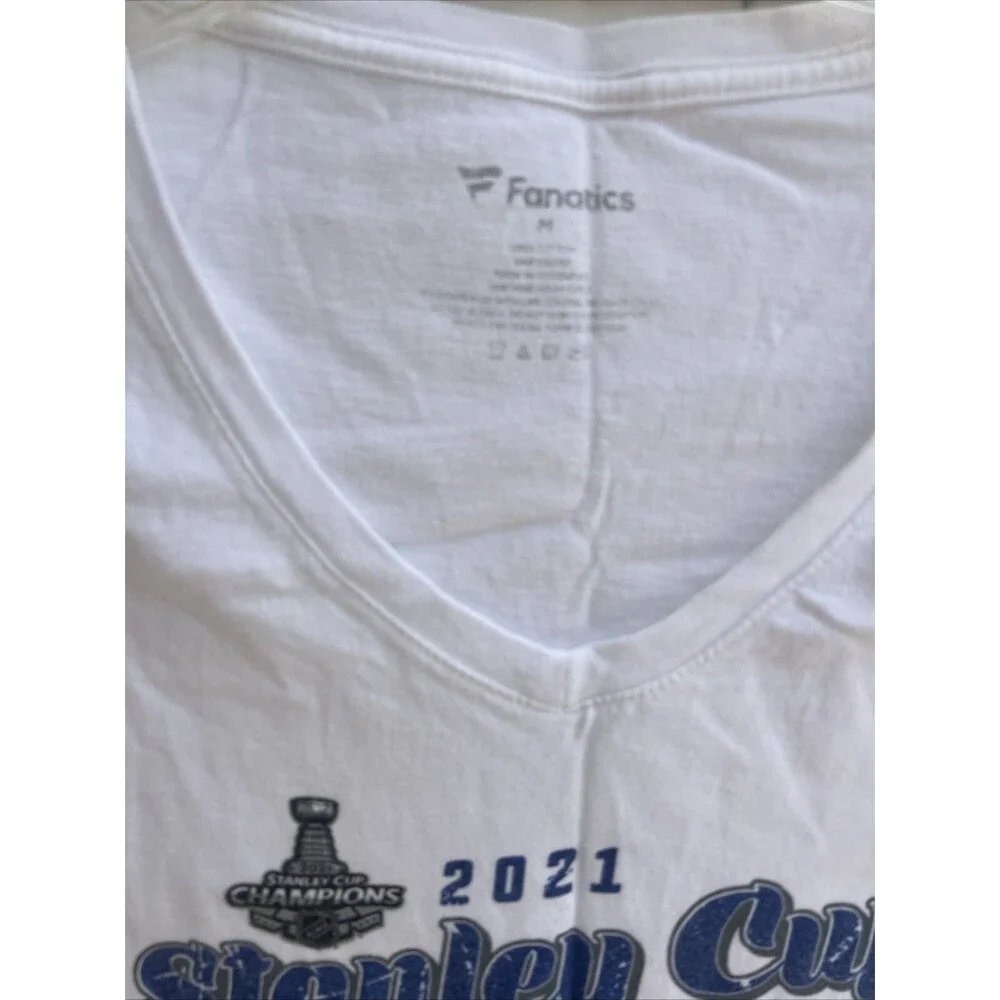 Tampa Bay Lightning Fanatics Stanley Cup Champs 2021 Womens White T Shirt Sz M